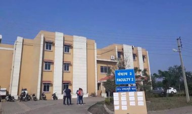 “क्या विश्वविद्यालय अब सेवानिवृत्तों का पुनर्वास केंद्र बन रहे हैं?”